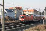 Beim Fotografieren der Lößnitzgrundbahn den Augenblick genutzt, um auf der neuen Trasse in Radebeul Ost die 182022-4 als S -Bahn nach Bad Schandau abzulichten,01.02.2014,12:47 Uhr 