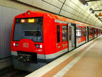 S-Bahn Hamburg BR 474 093 als S1 nach Wedel in Hamburg Airport, 11.12.2018.