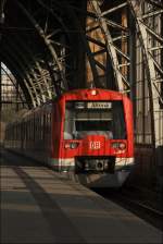 474 (4525) hat soeben Hamburg-Dammtor erreicht.