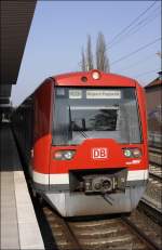 Zwei 474er  Vollzug  sind als S1 nach Airport/Poppenbttel unterwegs.