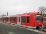 474 101-3 als S 1 nach Hamburg-Wedel beim Zwischenhalt in Hamburg-Alte Whr am 21.02.09.