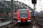 423 295-5 fhrt als S13 in Kln Hbf ein am 7.11.2010