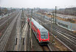 DABpbzfa 762.0 mit Schublok 143 034-7 der S-Bahn Mitteldeutschland (DB Regio Südost) als S 37714 (S7) von Halle(Saale)Hbf Gl.