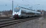 1442 105 und 1442 609 kommen wieder retour, als S5X nach Halle (Salle) Hbf, über die Olzmannbrücke in Zwickau gefahren. 03.01.2014