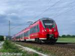 ET 442 742 ist zwischen Forchheim und Kersbach unterwegs. Seine Fahrtroute fhrt Ihn noch weiter ber Nrnberg Hbf. bis nach Hartmannshof ans Andere Ende der Frnkischen Schweiz.