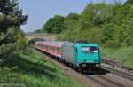 185 618 mit S-Bahn nach Neumarkt am 19.05.2012 bei Postbauer-Heng