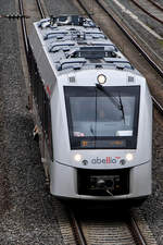 Der Triebzug VT 12 12 09 ist hier Mitte März 2021 in Wuppertal-Unterbarmen zu sehen.