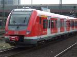 422 004 bei der Einfahrt in Dsseldorf Hbf am 13.03.2009,