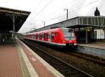  BR 422 als S8 nach Mnchengladbach Hauptbahnhof im Hauptbahnhof Witten.(10.8.2013) 