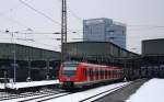 Ein Nachschuss von der 422 508-2,422 024-0 beide von DB als S1 kommen aus Solingen Hbf) nach Dortmund-Hbf und fahren in Duisburg-Hbf ein.