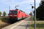 DB Rostocker S-Bahn S1 BR 143 (143 841-5) Bahnhof Warnemnde am 16. Juli 2013.