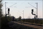 Gegenlichtaufnahme -

... eines S-Bahn-Triebzuges auf der S2 kurz vor Weinstadt-Endersbach. Im Hintergrund in Bildmitte der Waiblinger Wasserturm

06.04.2020 (M)