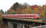 430-Vollzug als S2 Filderstadt-Schorndorf am 30.10.2020 auf dem Nesenbachviadukt in Stuttgart-Vaihingen.