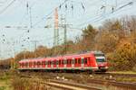 DB 430 037  S-Bahn Stuttgart  in Köln Gremberg, November 2025.