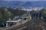 Zusammengerückt -

Der Stuttgarter Nordbahnhof und das Daimlerstadion, hier nahe beieinander. 

Sommer 2002 (M)