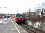 Am Stuttgarter Nordbahnhof fuhr ein ET420 als S4 nach Marbach aus.