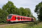 Kurzzug-Einsätze bei passendem Licht sind bei der der Stuttgarter S-Bahn relativ selten geworden. Eine Baustelle zwischen Wendlingen und Plochingen sowie ein damit verbundener Teilausfall der S1 brachte aber einen Kurzzug-Pendel Wendlingen - Kirchheim mit sich. Dieser wurde am 06. Juni 2014 von 430 078 bestritten. Als S63373 (Kirchheim (T) - Wendlingen (N)) wird das Fahrzeug aus dem Hause Bombardier in wenigen Sekunden Kirchheim-Ötlingen erreichen.