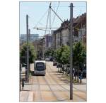 Blick auf die Stadtbahntrasse in der Lebacher Straße im Saarbrücker Norden bei der Station Pariser Platz.