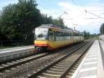 Tw 864 hatte am 24.06.2011 die würdevolle Aufgabe als S32 von Bruchsal-Menzingen nach Baden-Baden zu fahren.