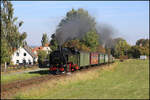 Zwischen Nieder und Oberdorf muss sich die Schmalspur Dampflok 99758 der Zittauer Schmalspurbahn m�chtig ins Zeug legen, da die Strecke dort erkennbar ansteigt.