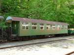 Brohltalbahn - Personenwagen 2 KL. B 32 im Bahnhofsareal von Brohl am 03.05.2008