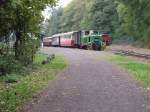 Ein  Vulkan-Express  bei der Brohltalbahn am 22.10.09.
Gezogen wird der Zug von der Diesellok D2.