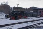 99 794 am Mittag des 30.12.2012 im Bahnhof Oberwiesenthal auf Fahrt ins Bw zum Wasserfassen.