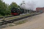 99 633 auf der wenige hundert Meter langen Fahrt zur Bereitstellung, um anschließend mit Fahrgästen von Warthausen nach Ochsenhausen zu fahren.