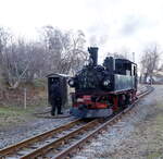 Fersprechbude mit Wasseranschluß, bevor die Glühweinfahr nach Kemmlitz  beginnt, wird in Oschatz Wasser genommen. 02.01.2026  09:25 Uhr  Oschatz
