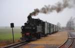 BR 99 1574-5 im Bahnhof Naundorf (04.12.2011)