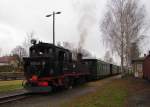 Dllnitzbahn 99 1574-5 beim warten am 02.01.2012 auf die Ausfahrt mit der DBG 209 nach Oschatz Hbf im Bf Mgeln.