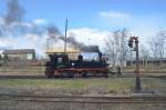 Döllnitzbahn 99 1574-5 beim Wasser nehmen in Oschatz 06.04.2015