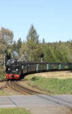 99 785 am 16.10.2011 auf dem Weg nach Cranzahl in Kretscham-Rotensehma.
