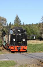 99 785 am 16.10.2011 auf dem Weg nach Cranzahl in Kretscham-Rotensehma.
