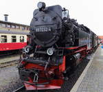 99 7232 mit Sonderzug  Oldie zum Brocken , am Vormittag des 22.08.2020, abfahrbereit im Bahnhof Wernigerode.