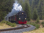 163.	Der 99 7235-7 mit dem Planzug zwischen Bahnhöfe Benneckenstein und Elend am 16. April 2008.