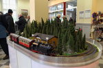 In der Geschäftsstelle der HSB im Bahnhof Nordhausen Nord zieht dieser schmucke kleine Zug unentwegt seine Runden.
