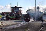 Aus dem letzten Wagen des P8931 (Wernigerode - Brocken) konnte ich 99 222 (Andreas Lieblingslok der HSB, die ich an dem Tag noch öfters vor die Linse bekommen sollte ;)) fotografieren, die zum