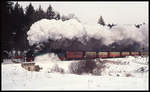 Die Mallets 11 und 13 der HSB fahren hier am 19.2.1994 in Drei Annen Hohne in Richtung Brocken ab.
