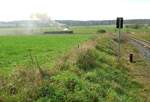 Auf dem Hagenberg bei Stiege warten die Fotografen auf 99 6101 und ihren Zug.
18.10.2014