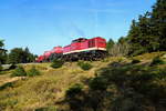 Scheinanfahrt von 199 861 mit Sonder-GmP am 21.04.2018 beim Heinrichshöhemoor, kurz vor Erreichen des Brockenbahnhofes.