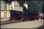 Begegnung zweier Züge im Harzer Bahnhof Eisfelder Talmühle am 31.07.1996.