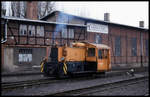 199012 rangiert hier am 27.3.1999 am Betriebswerk der HSB in Wernigerode Westerntor.