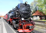 Lokportrait der 99 7247-2, die am 25.04.19 mit dem HSB8904, welcher vom Brocken kam, im Bahnhof Wernigerode stand.