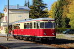 Triebwagen 187 011 als P 8981 am 20.10.2018, kurz vor Ausfahrt nach Nordhausen, im Bahnhof Stiege.