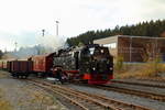 Einfahrt von 99 7245 mit P 8929 (Brocken - Nordhausen) am 21.10.2018 in den Bahnhof Benneckenstein.