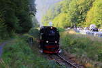 99 7243 mit P8920 (Nordhausen-Brocken) am 31.08.2019 in der Steigung zwischen  Ilfeld Bad  und  Netzkater . (Bild 1)