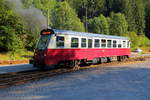 Triebwagen 187 018 als P 8986 (Nordhausen-Eisfelder Talmühle) am frühen Abend des 31.08.2019 bei der Einfahrt in den Bahnhof  Eisfelder Talmühle .