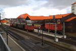 Hier nun die beiden Sonderzüge, die uns die nächsten 3 Tage befördern werden, aufgenommen am 24.02.2017 von der Aussichtsplattform im Bahnhof Wernigerode.