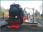 99 7241-5 in Drei Annen Hohne mit 8931 zum Brocken. (07.12.2009)